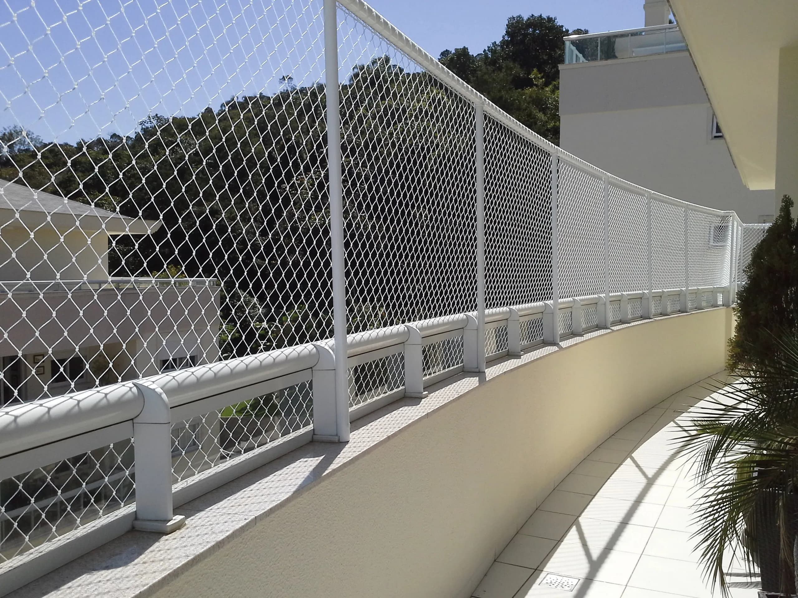 Projeto de Estruturas de Alumínio para Redes de Proteção - exemplo 1 - RDX Florianópolis