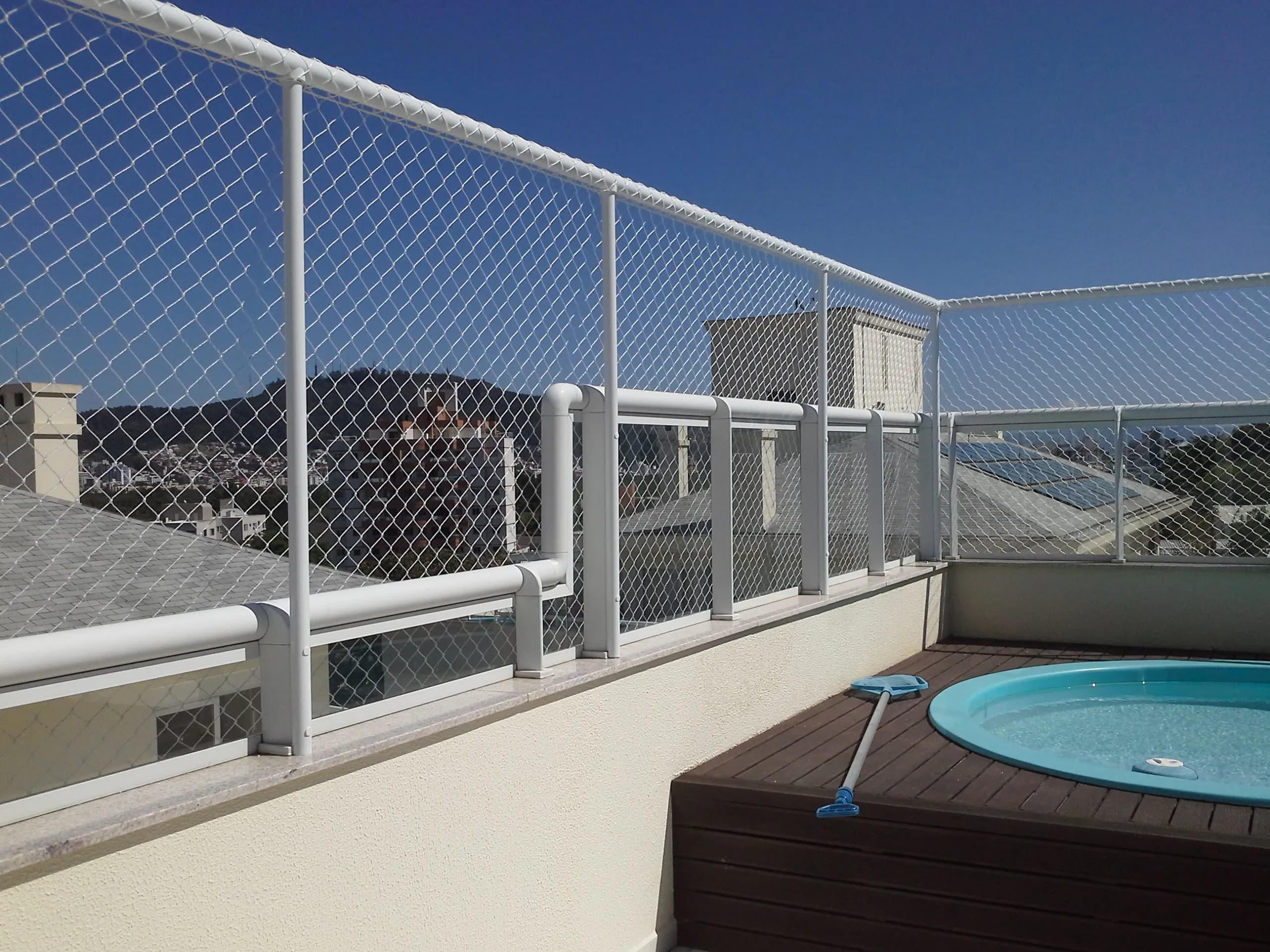 Projeto de Estruturas de Alumínio para Redes de Proteção - exemplo 2 - RDX Florianópolis